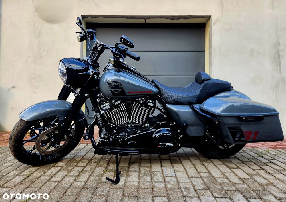 Harley-Davidson Touring Road King - 9
