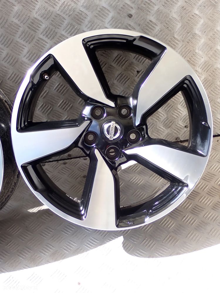 FELGI ALUMINIOWE NISSAN 7JX18  ET 40  5 X114,3  N6480118  4EA8A - 7