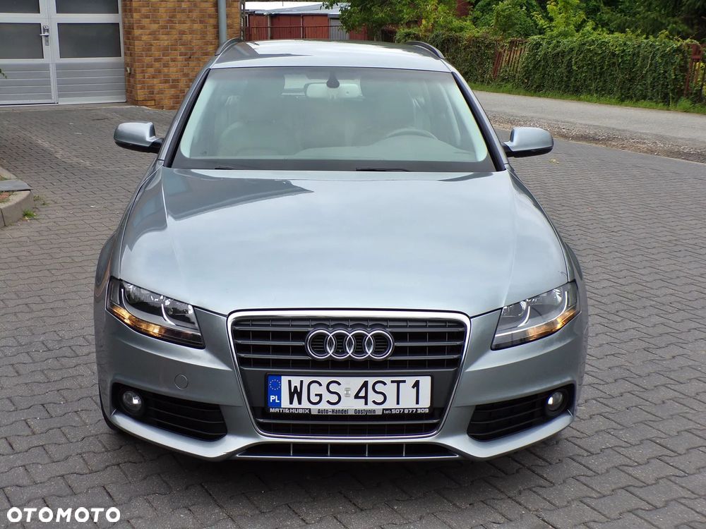 Audi A4 Avant 2.0 TDI DPF Ambiente - 5