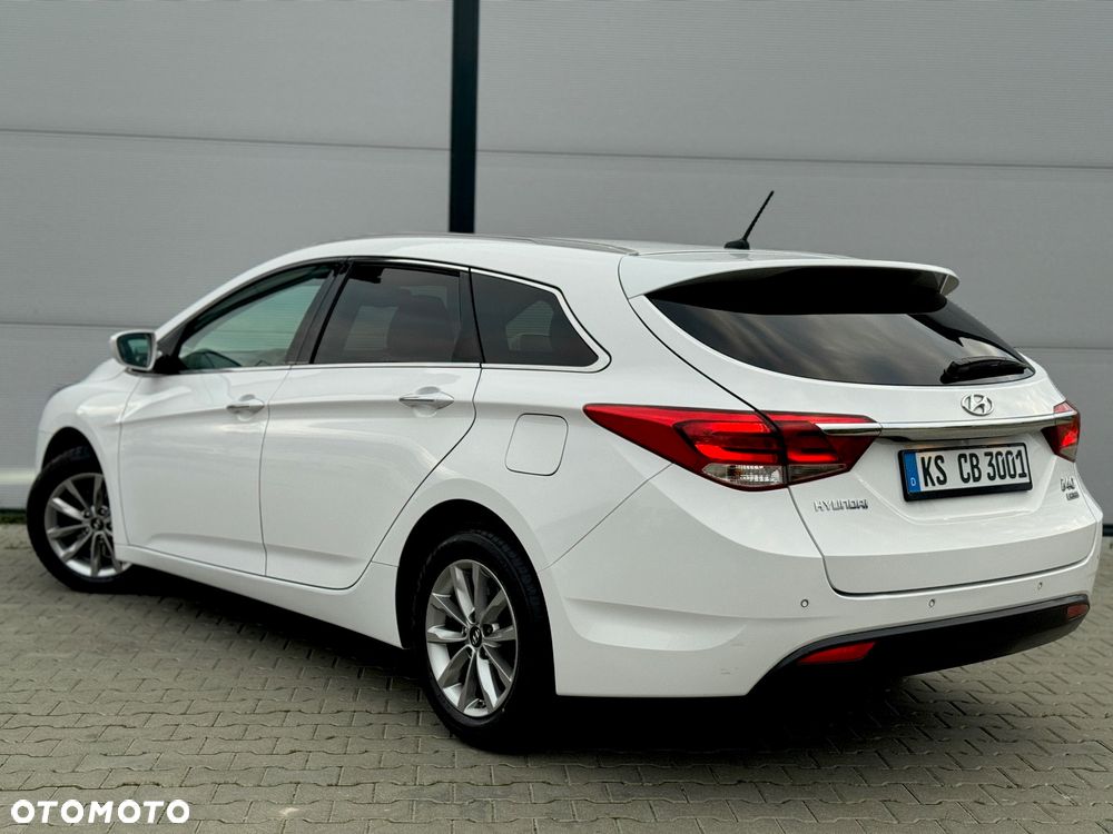 Hyundai i40 Kombi blue 1.7 CRDi DCT Premium - 33