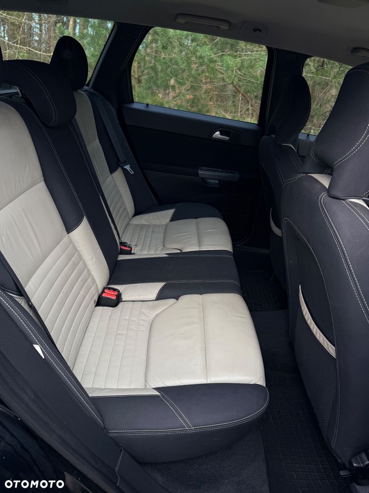 Volvo V50 - 5