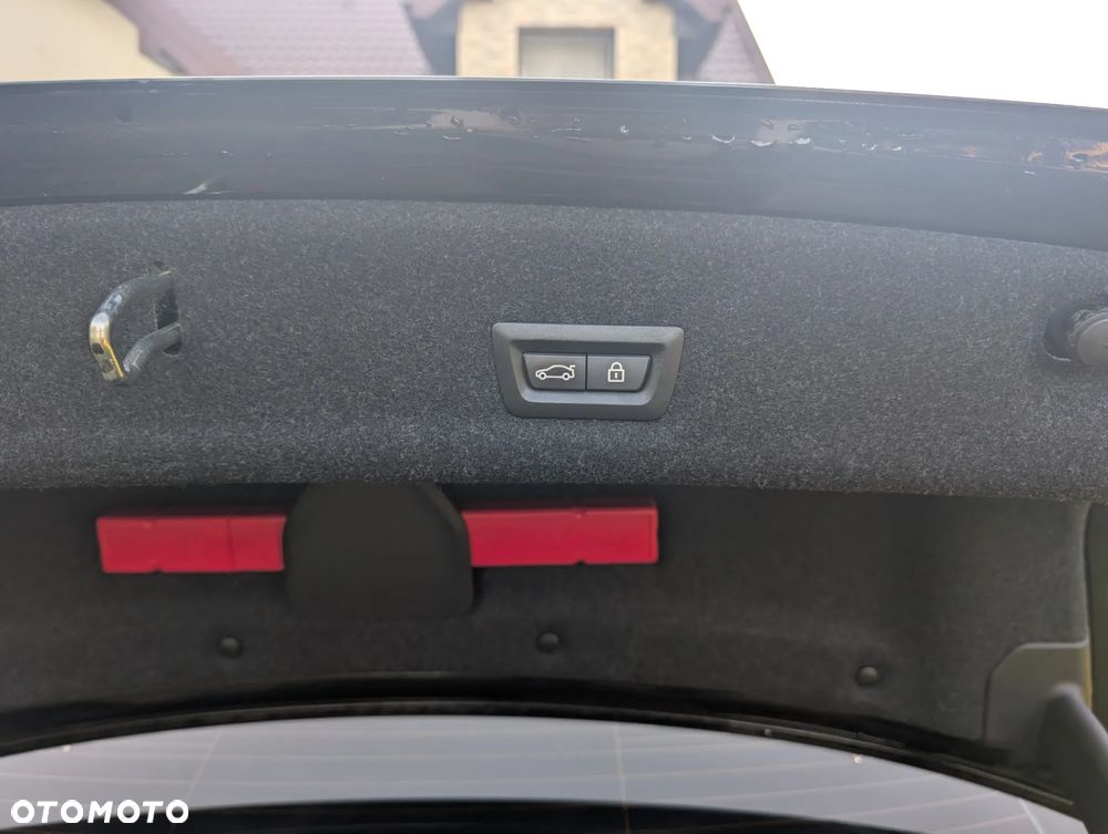 BMW Seria 3 320d Sport Line - 22