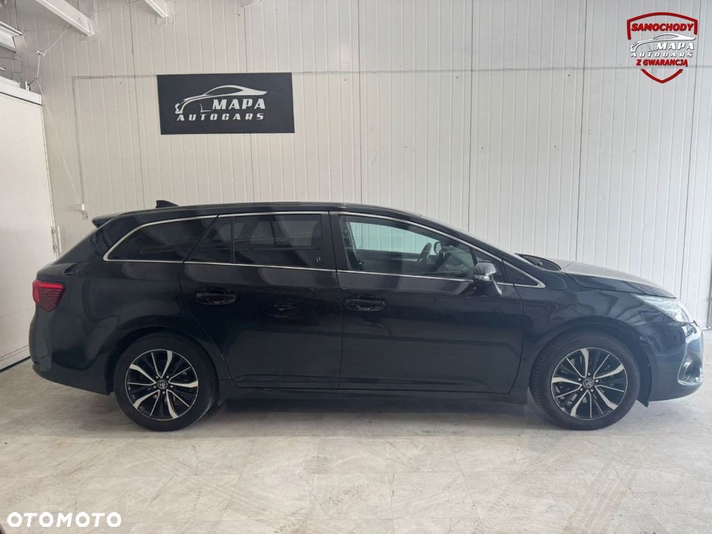 Toyota Avensis - 11