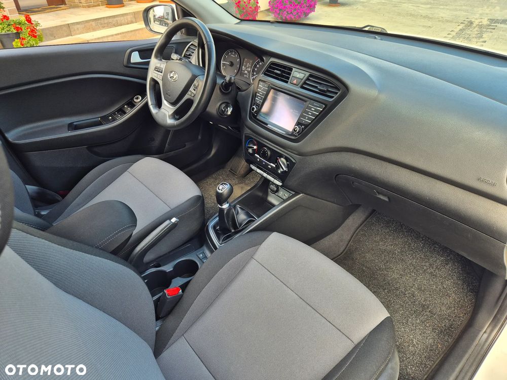Hyundai i20 1.2 Style - 9