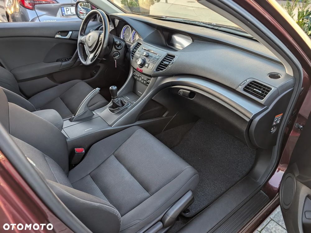 Honda Accord - 16