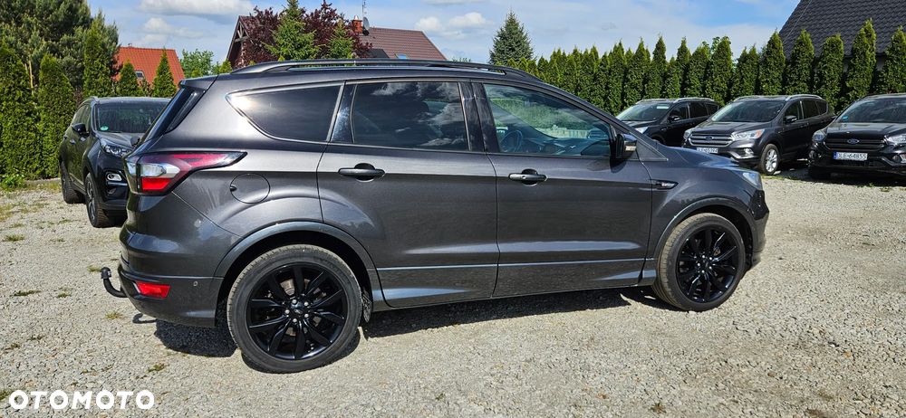 Ford Kuga 2.0 TDCi 2x4 ST-Line - 6