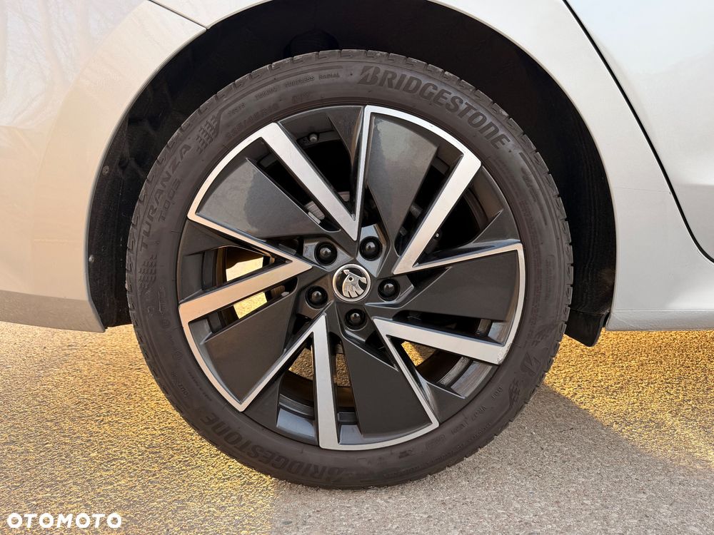 Skoda Octavia 1.5 TSI ACT Style - 11