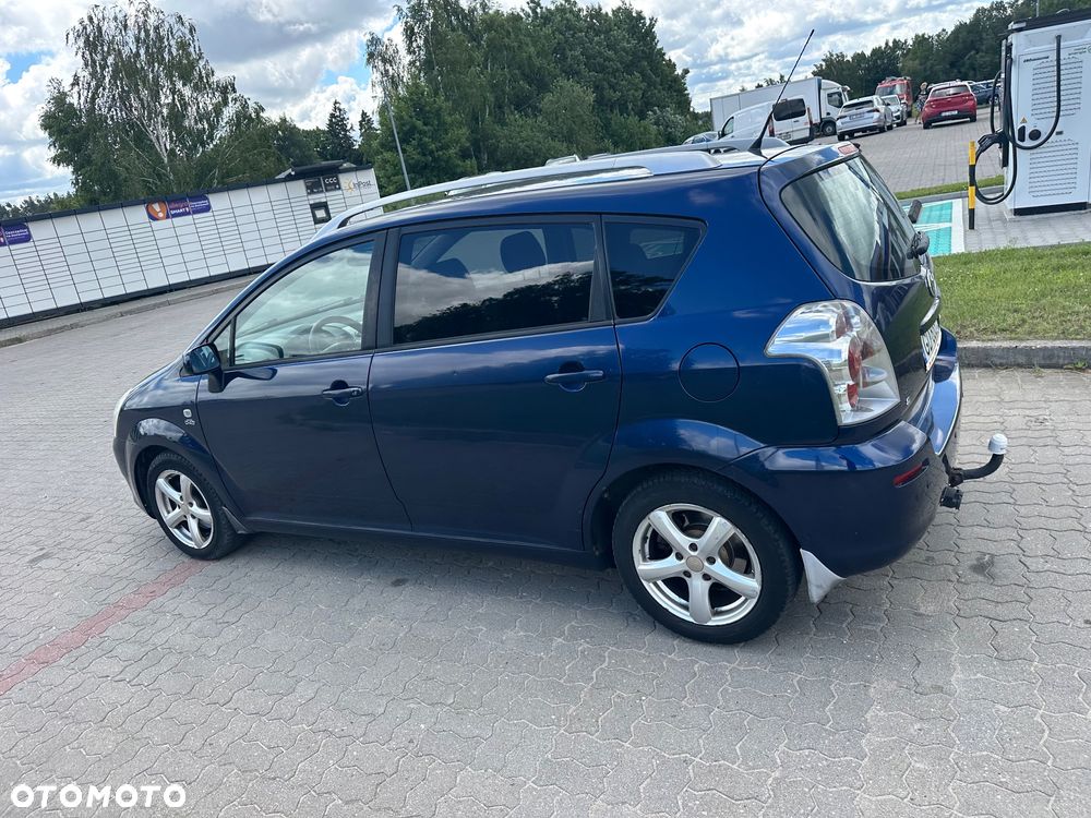 Toyota Corolla Verso 2.0 D-4D Sol 7os - 9