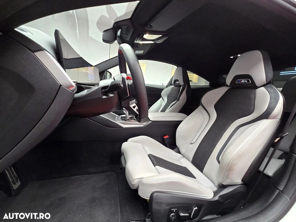 BMW M4 Competition M xDrive - 12