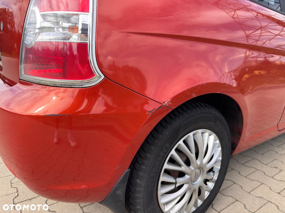 Hyundai Accent - 22
