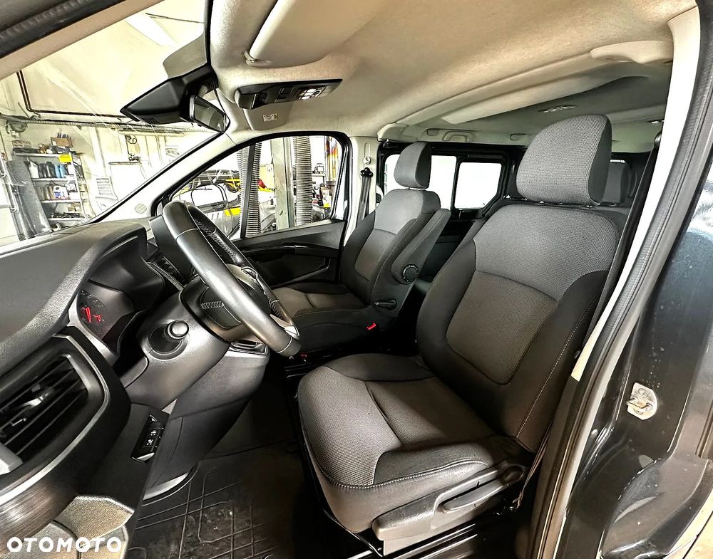 Renault Trafic 2.0 dCi EDC - 10