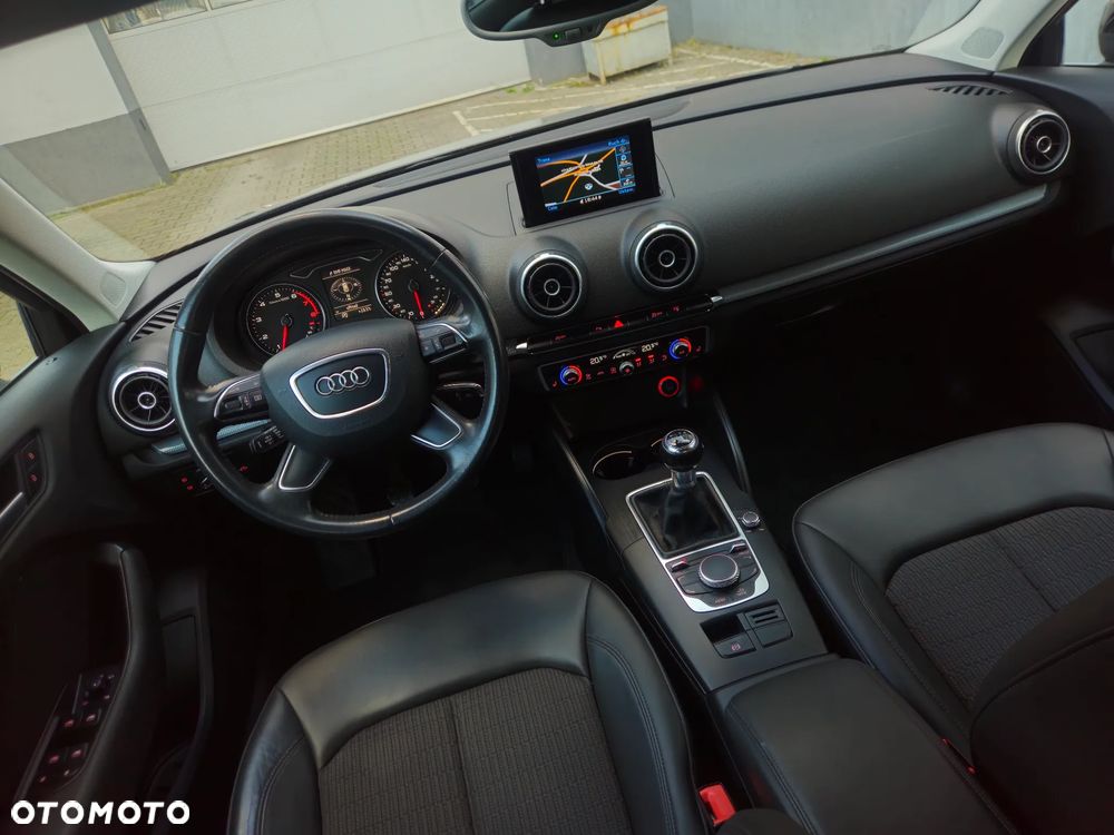 Audi A3 Sportback 1.4 TFSI CoD ultra Attraction - 16