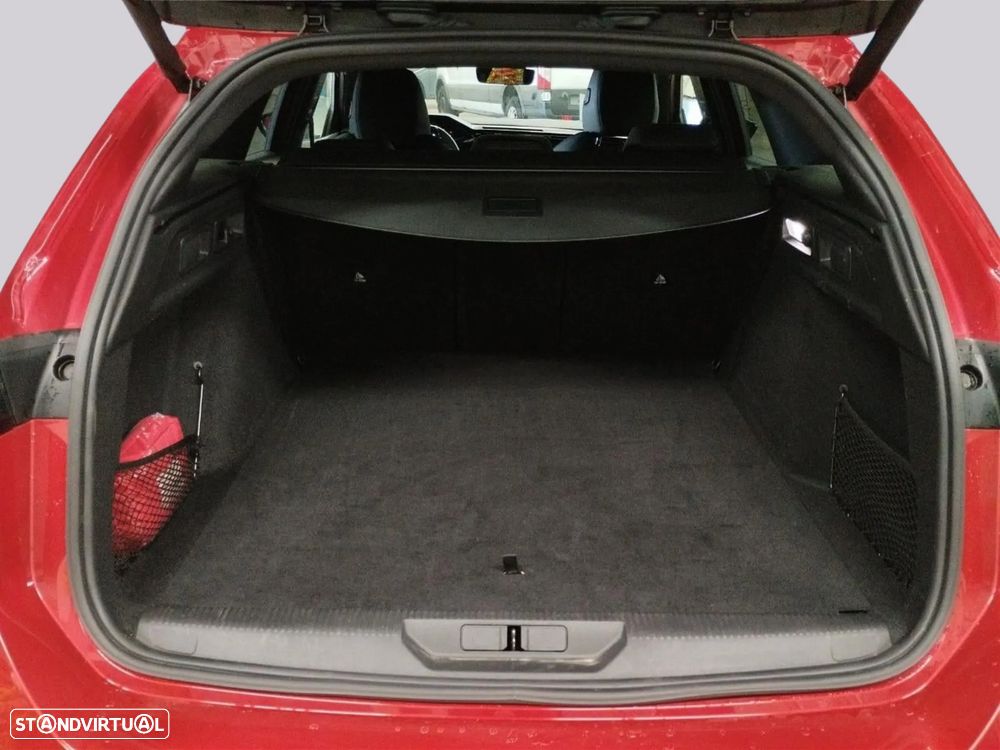 Peugeot 308 SW - 10