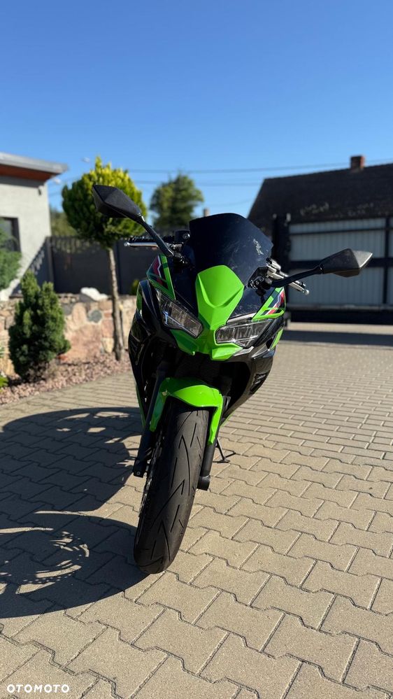 Kawasaki Z 650 - 18