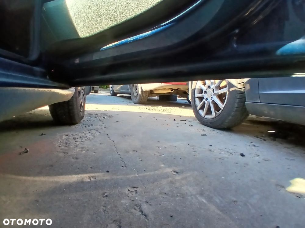 Skoda Fabia III Kombi Drzwi Przód Przednie Prawe Kolor LF5A - 3