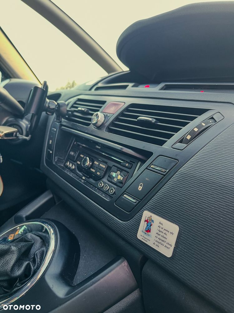 Citroën C4 Picasso - 17