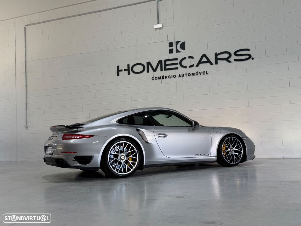 Porsche 911 (991) Turbo S - 4