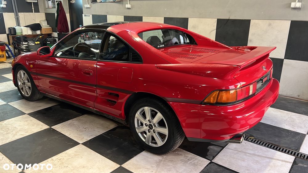 Toyota MR2 - 5