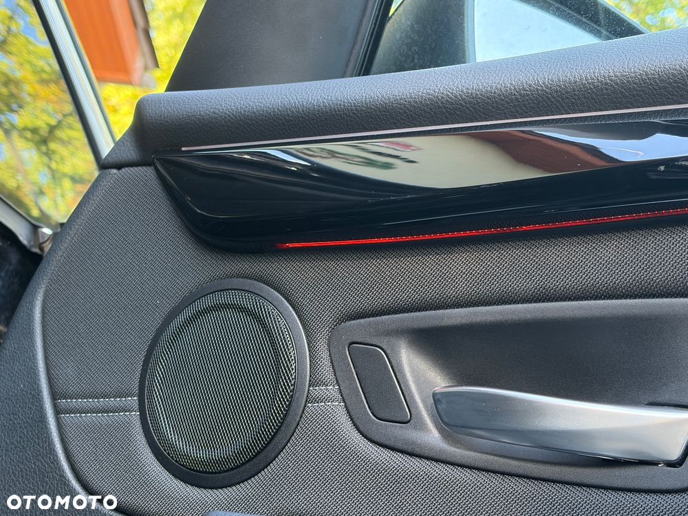 BMW Seria 2 218i Sport Line - 21
