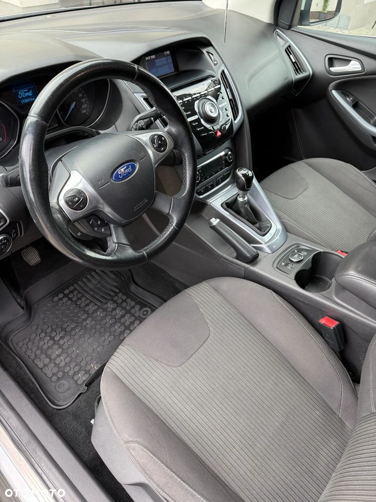 Ford Focus 1.6 TDCi ECOnetic 88g Start-Stopp-System Titanium - 5