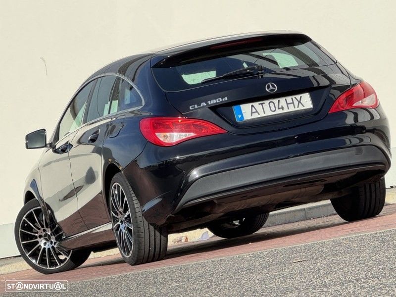 Mercedes-Benz CLA 180 d Shooting Brake Urban - 41
