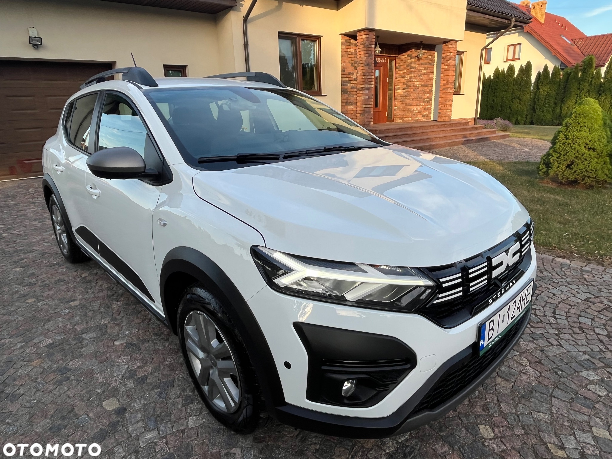 Dacia Sandero Stepway 1.0 TCe Expression CVT - 8