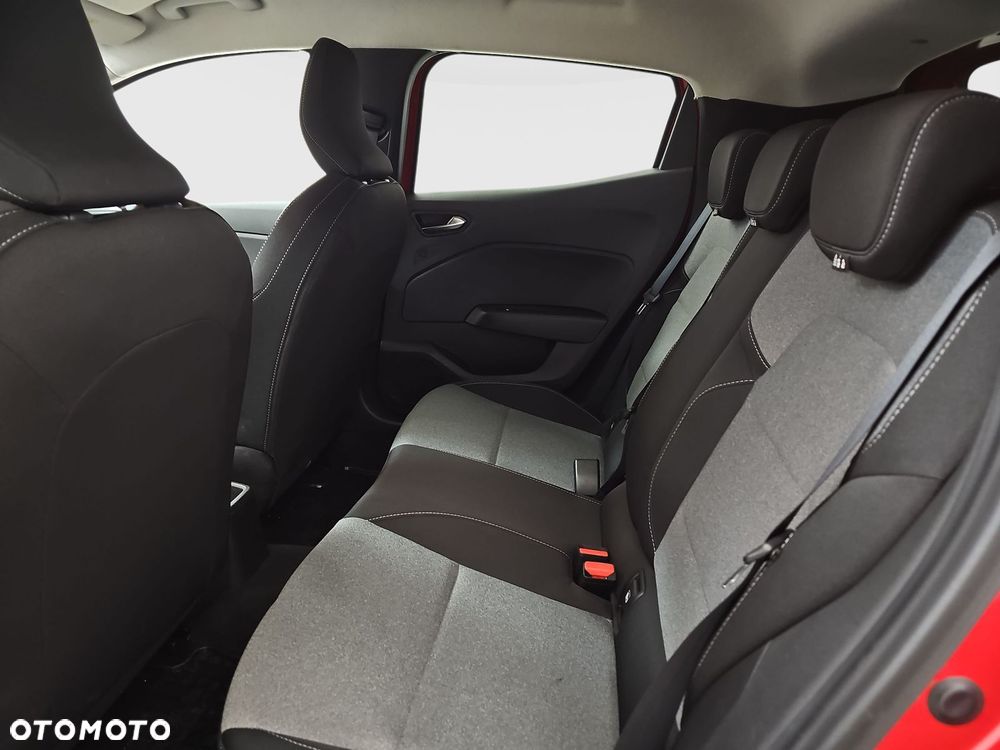 Renault Clio 1.0 TCe Evolution - 26