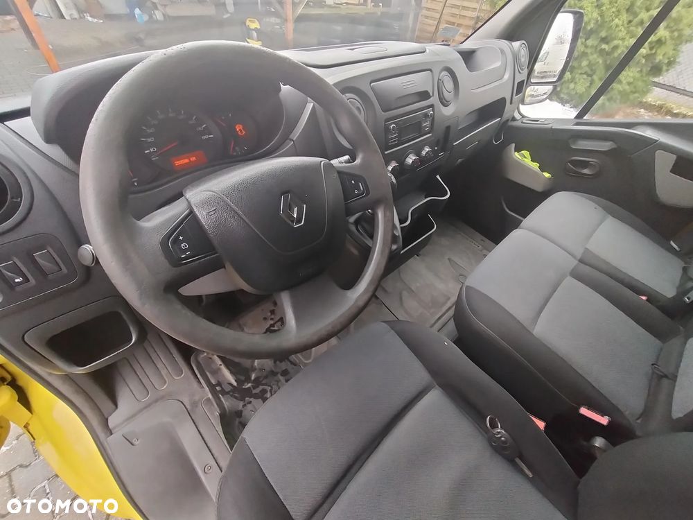 Renault Master - 11