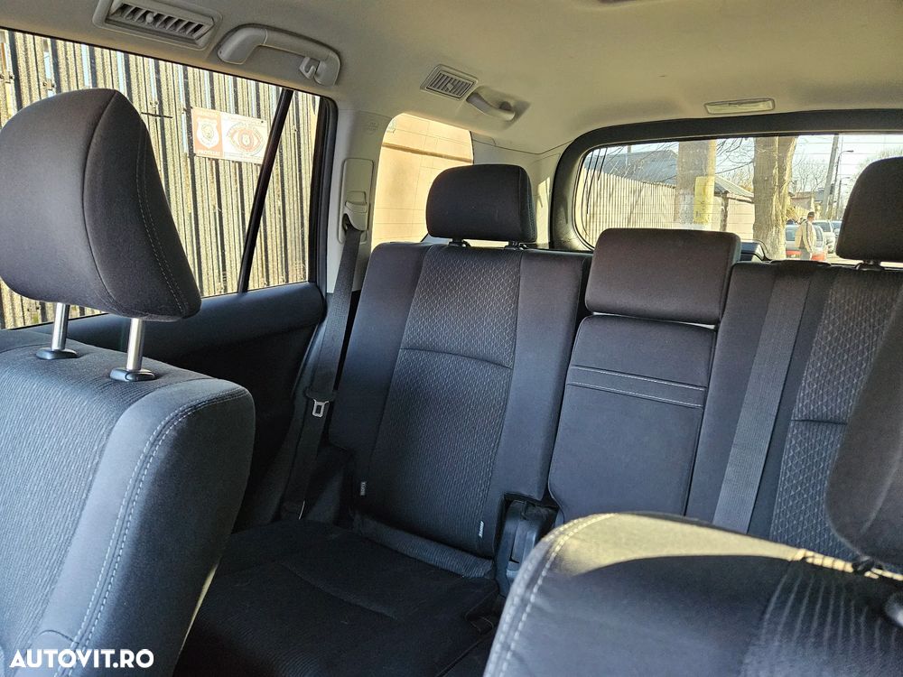Toyota Land Cruiser 2.8l D-4D 204 CP A/T 7 locuri Executive - 15