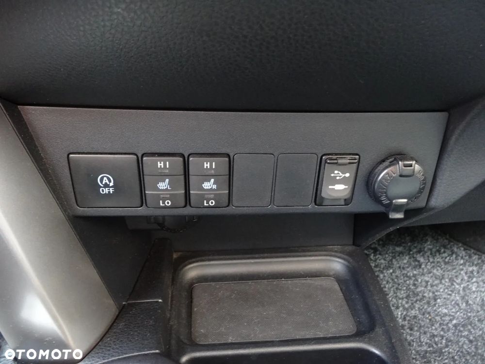 Toyota RAV4 2.0 D-4D 4x2 Start-Stop Executive - 29