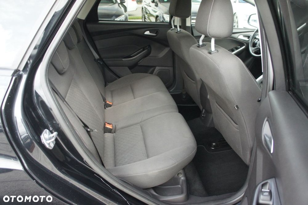 Ford Focus - 13