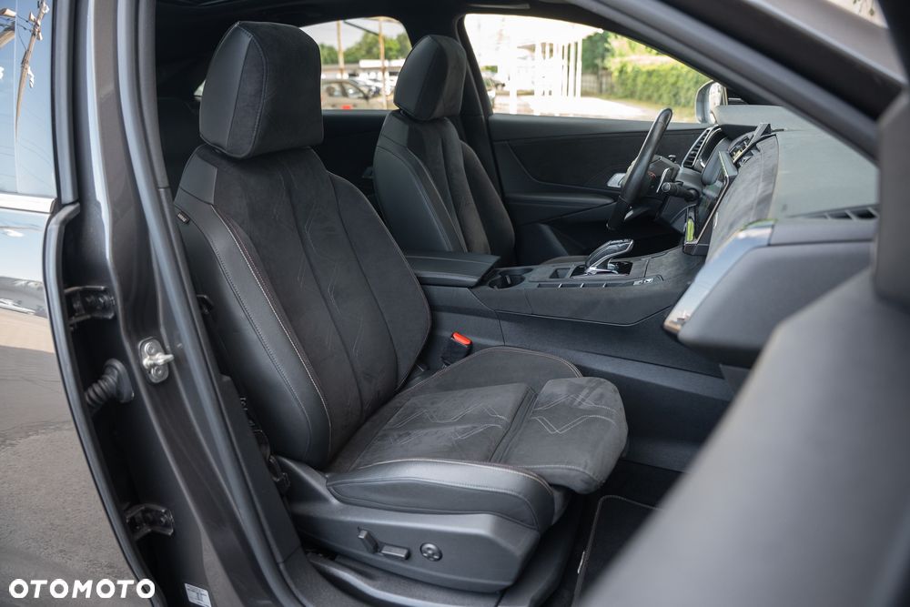 DS Automobiles DS 7 Crossback 1.6 PureTech Performance Line + - 26