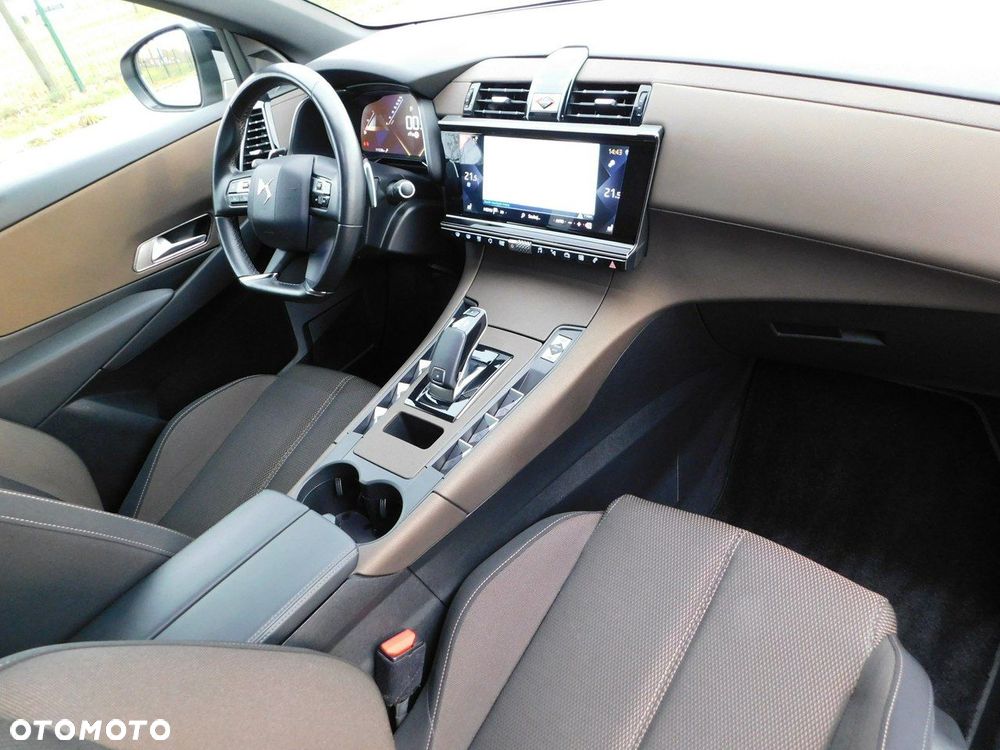 DS Automobiles DS 7 Crossback - 6