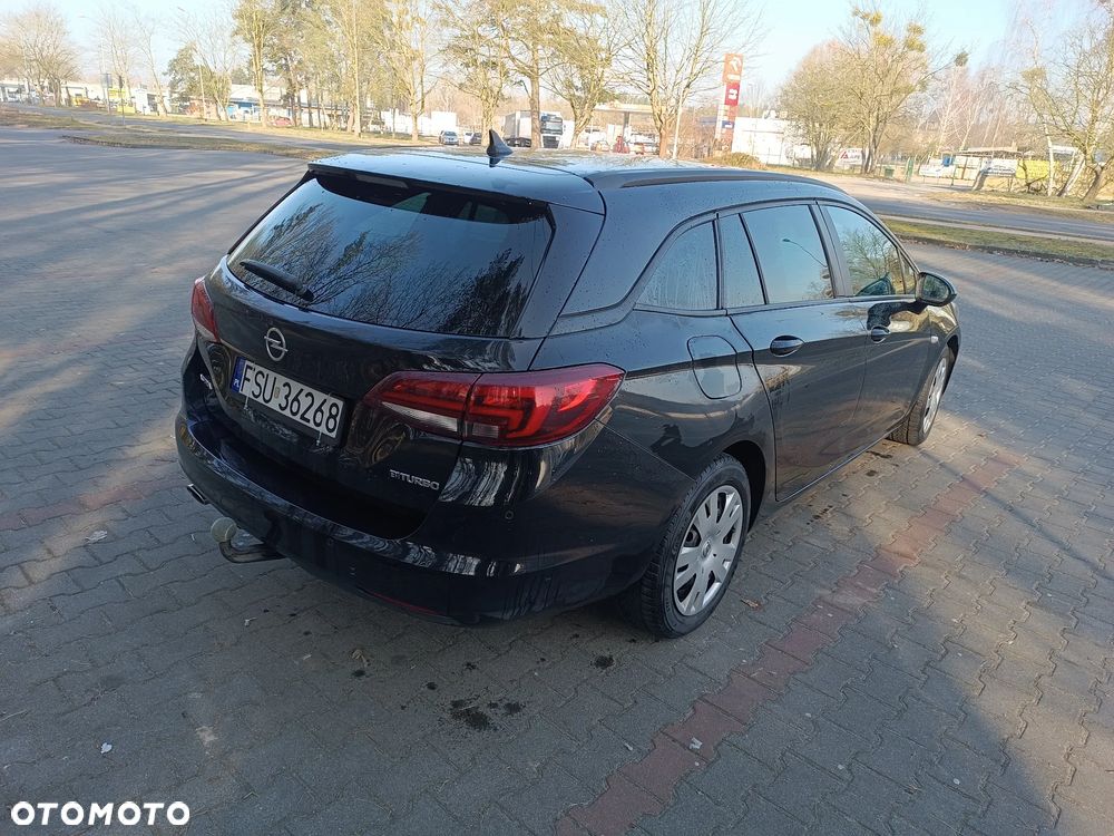 Opel Astra 1.6 BiTrb D (CDTI) Start/Stop Business - 4