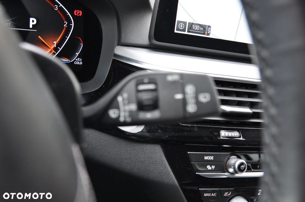 BMW Seria 5 520d xDrive Luxury Line sport - 19