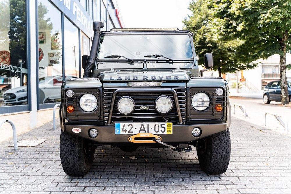 Land Rover Defender - 15