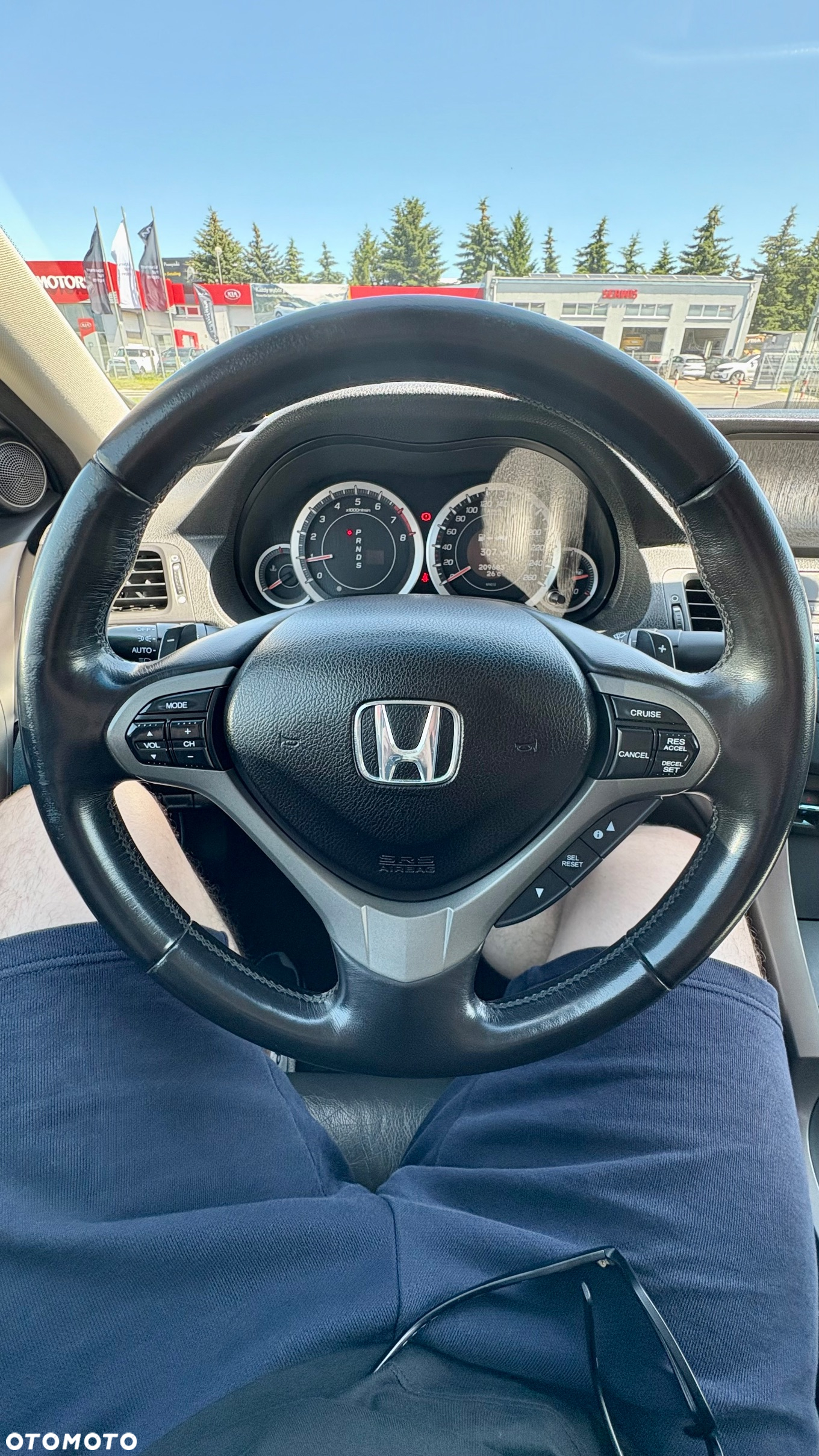 Honda Accord - 11