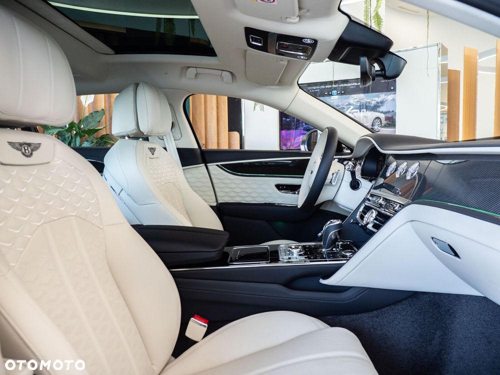 Bentley Flying Spur - 13