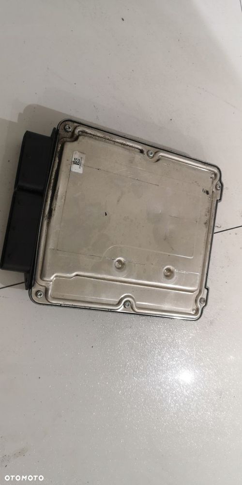 OPEL INSIGNIA A KOMPUTER SILNIKA 2.0 CDTI 55586981 - 2