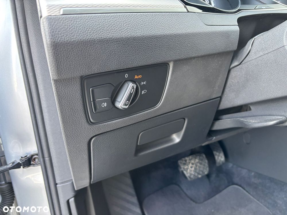 Volkswagen Passat - 17