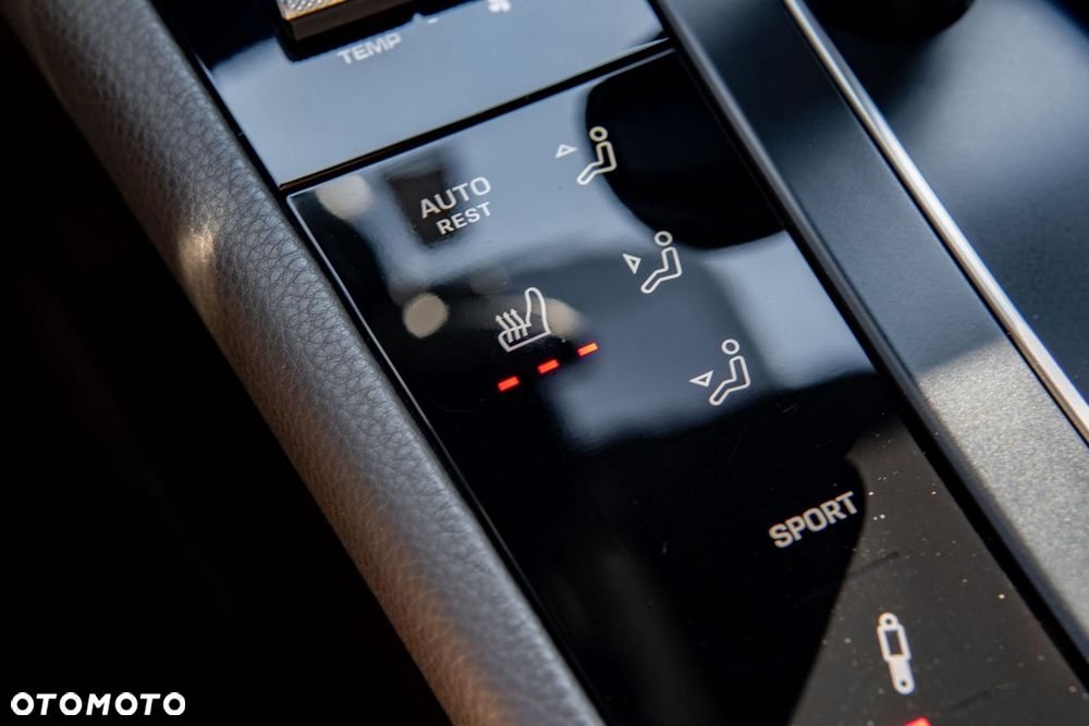 Porsche Macan S - 27