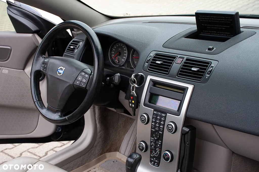 Volvo C70 2.4D5 Summum - 5