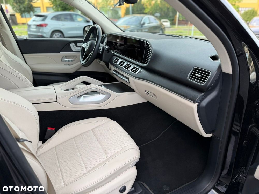 Mercedes-Benz GLE 300 d mHEV 4-Matic AMG Line - 15