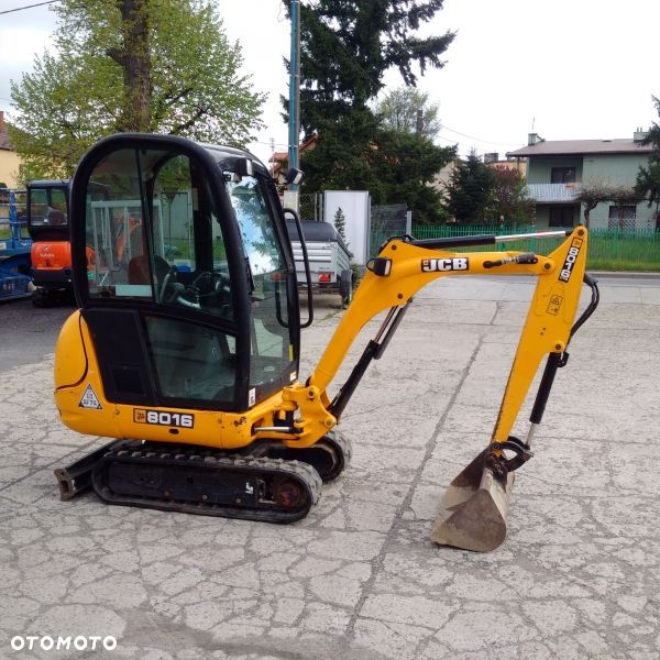 JCB 8016 - 7