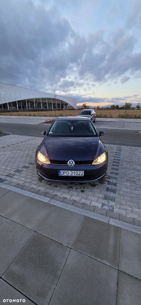 Volkswagen Golf - 4