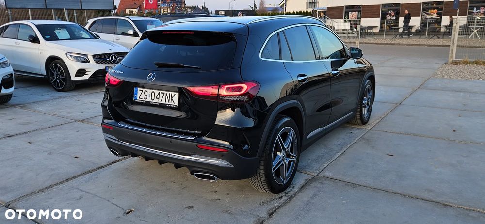 Mercedes-Benz GLA 200 d AMG Line - 6