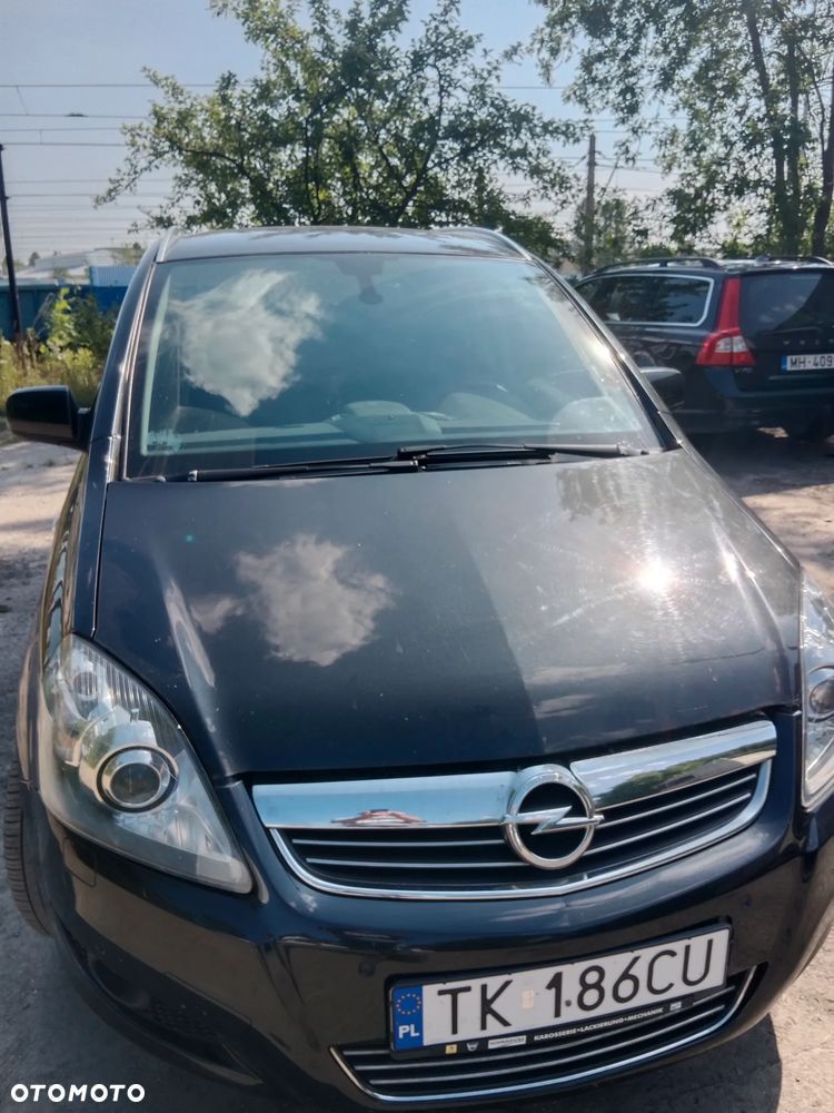 Opel Zafira 1.8 Family Plus - 26