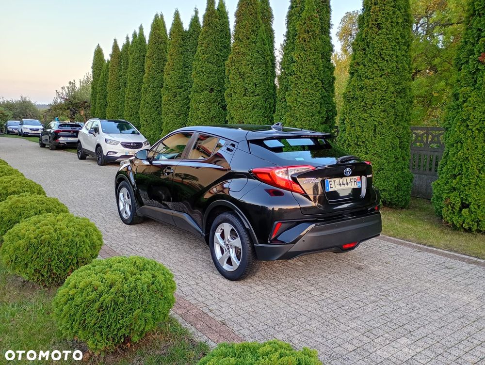 Toyota C-HR - 8