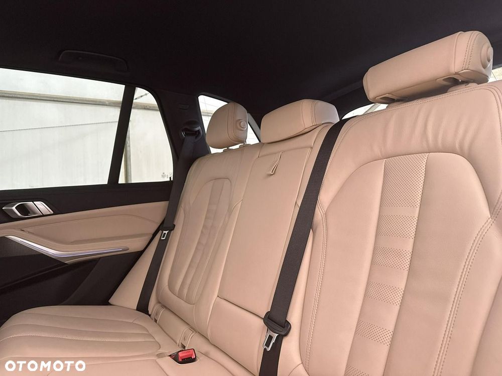 BMW X5 - 19
