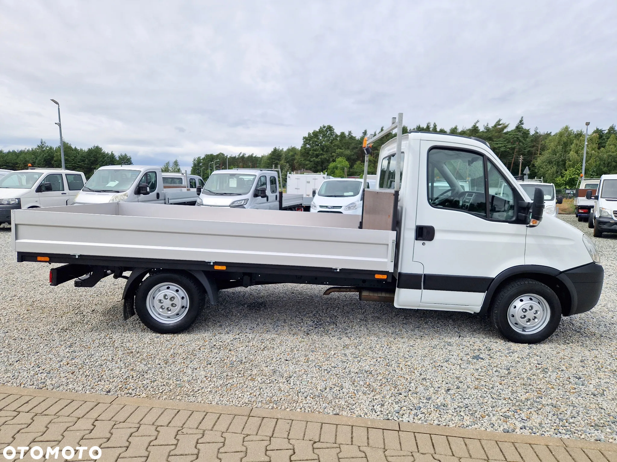 Iveco 35S14 3,0 HPI 140 KONNA SKRZYNIA 3,7M 195T/KM PRZEBIEGU GWARANCJA WEBASTO IDEALNY - 6